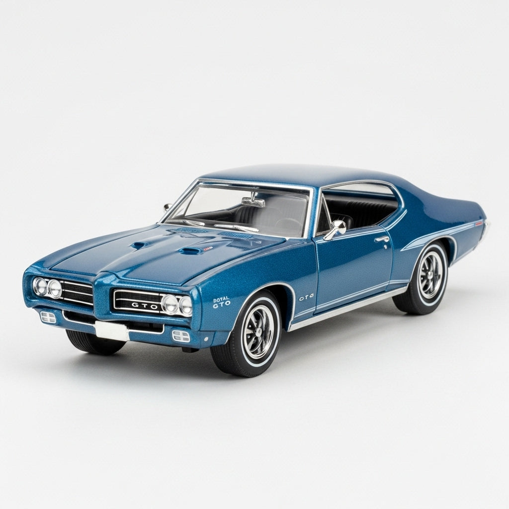 Johnny Lightning 1969 Pontiac GTO Royal Bobcat 1:64 scale diecast model car