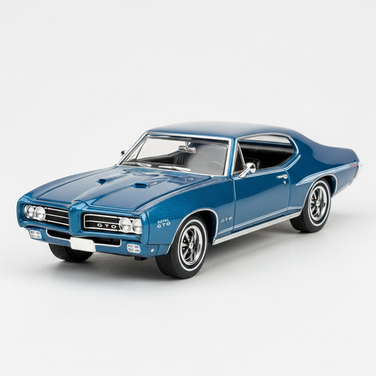Johnny Lightning 1969 Pontiac GTO Royal Bobcat 1:64 scale diecast model car