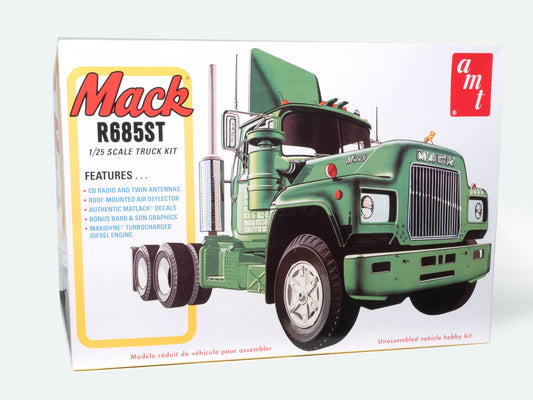 AMT 1/25 Mack R685ST Semi Tractor Plastic Model Kit