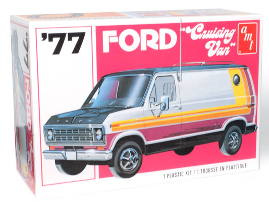 AMT 1977 Ford Cruisin Van 1/25 Scale Plastic Model Kit